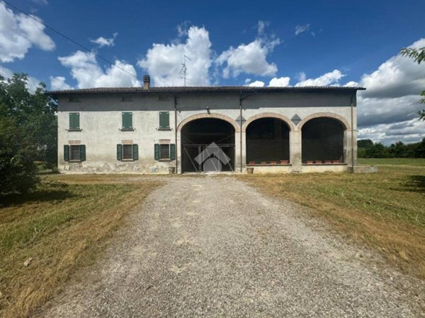 casa indipendente in vendita a Poviglio