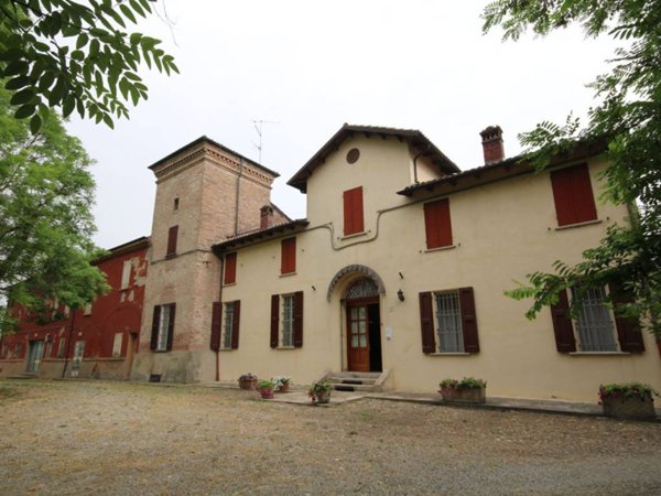 casa indipendente in vendita a Poviglio in zona San Sisto