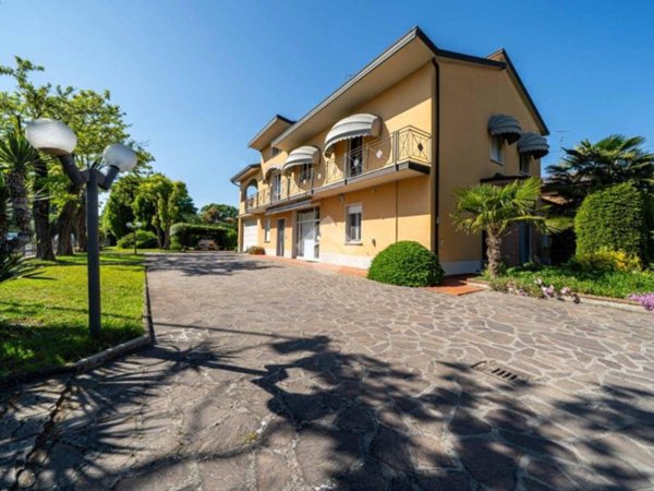 casa indipendente in vendita a Poviglio