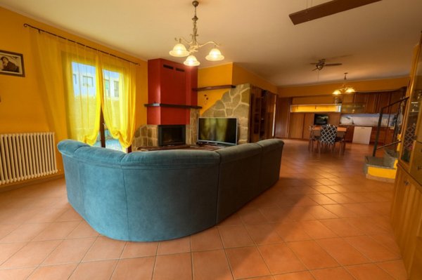 casa indipendente in vendita a Poviglio