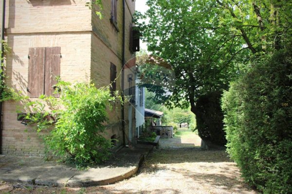 casa indipendente in vendita a Quattro Castella in zona Roncolo