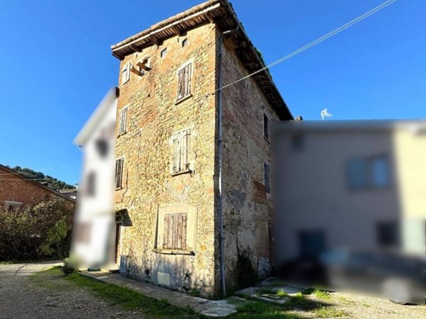 villa in vendita a Quattro Castella