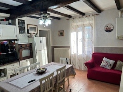 casa semindipendente in vendita a Quattro Castella in zona Roncolo