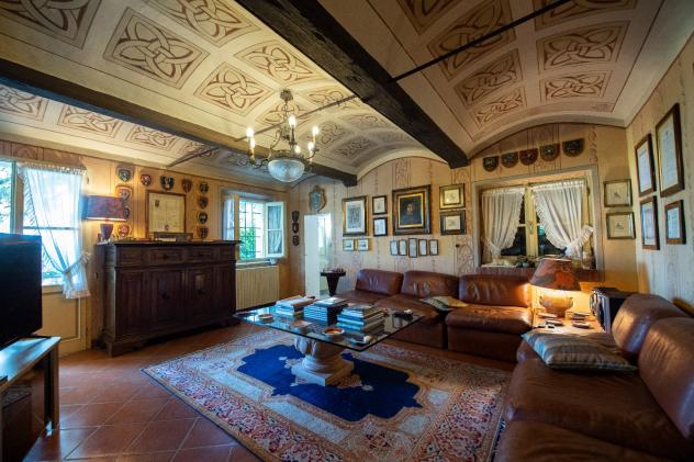 casa indipendente in vendita a Quattro Castella in zona Montecavolo