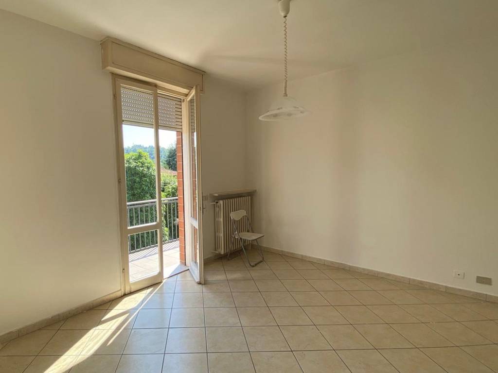 appartamento in vendita a Quattro Castella in zona Montecavolo
