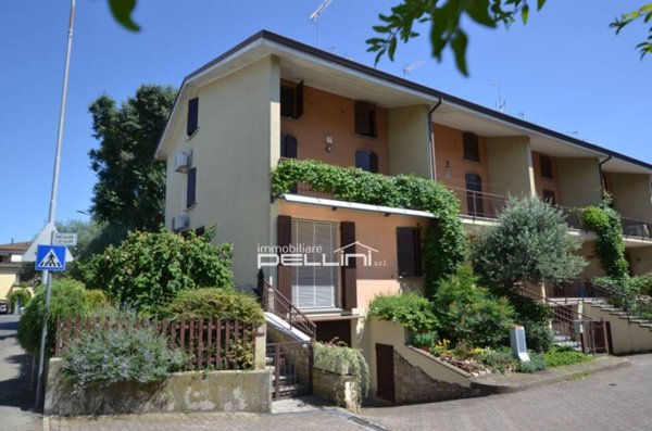 casa indipendente in vendita a Quattro Castella in zona Montecavolo