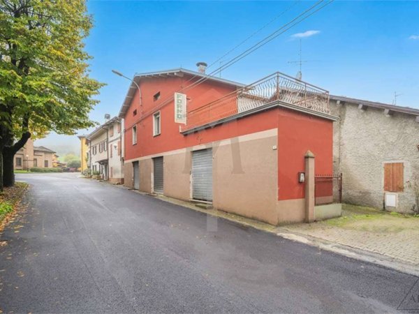 appartamento in vendita a Quattro Castella
