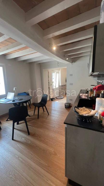 casa indipendente in vendita a Quattro Castella