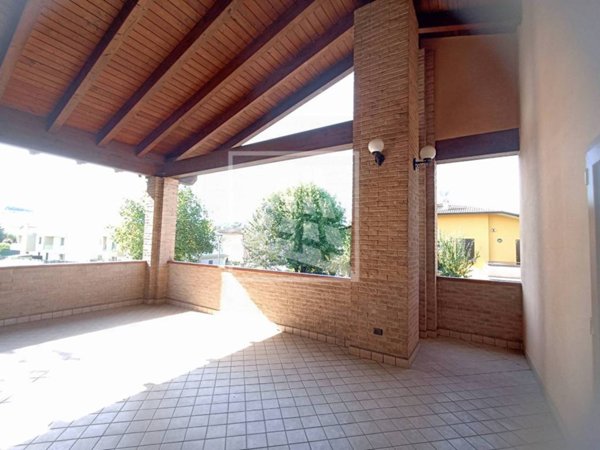 casa indipendente in vendita a Quattro Castella in zona Montecavolo