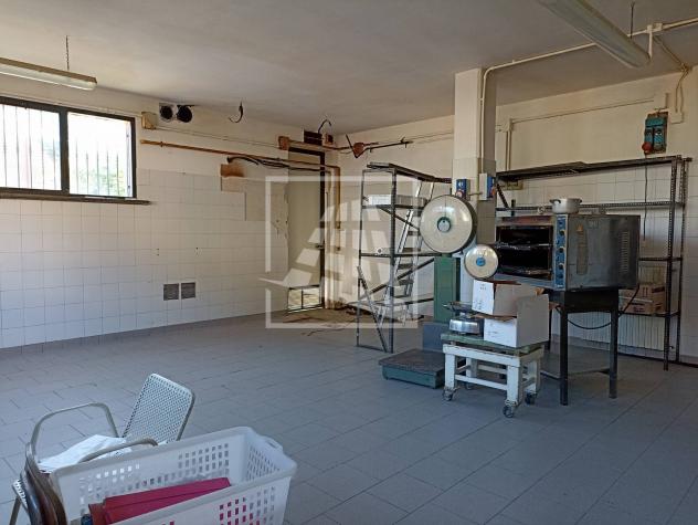 casa indipendente in vendita a Quattro Castella in zona Montecavolo
