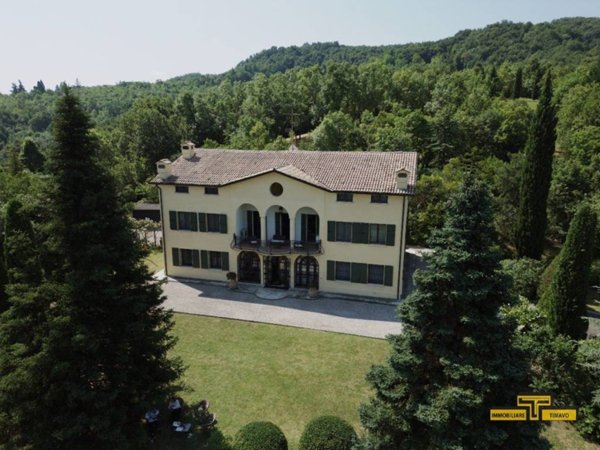 casa indipendente in vendita a Quattro Castella in zona Roncolo
