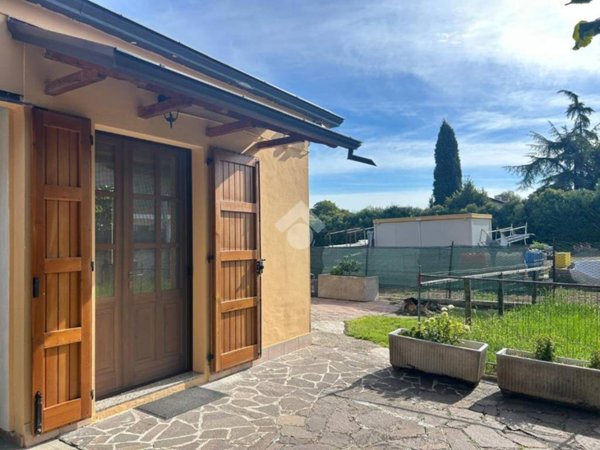 appartamento in vendita a Quattro Castella