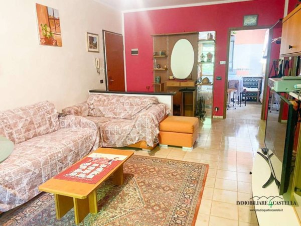 appartamento in vendita a Quattro Castella in zona Montecavolo