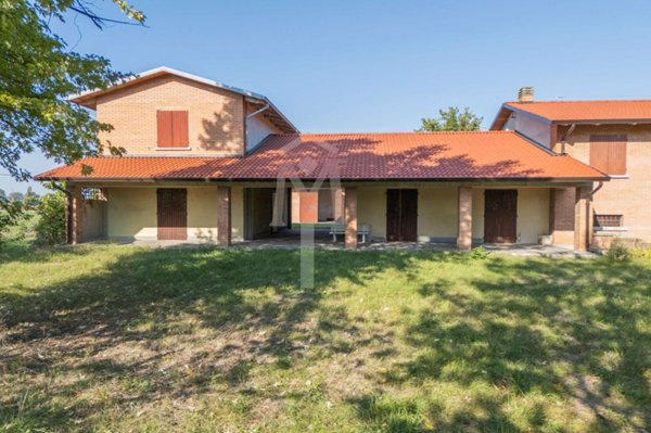 casa indipendente in vendita a Quattro Castella in zona Roncolo