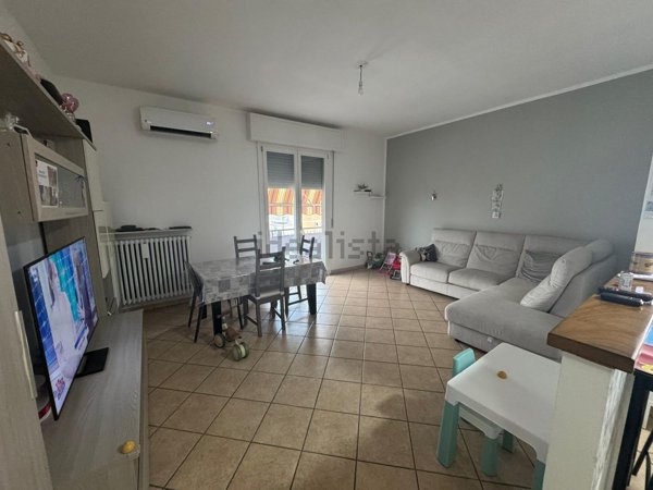 appartamento in vendita a Quattro Castella in zona Montecavolo