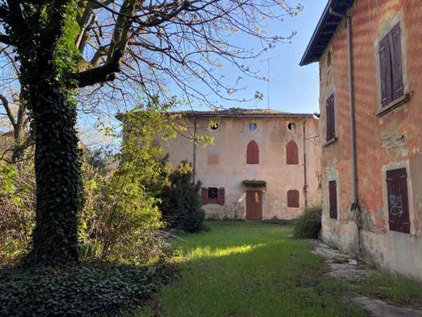 casa indipendente in vendita a Quattro Castella