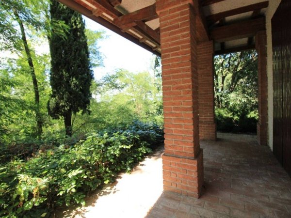 casa indipendente in vendita a Quattro Castella in zona Montecavolo