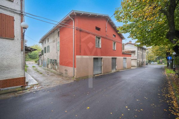 casa indipendente in vendita a Quattro Castella