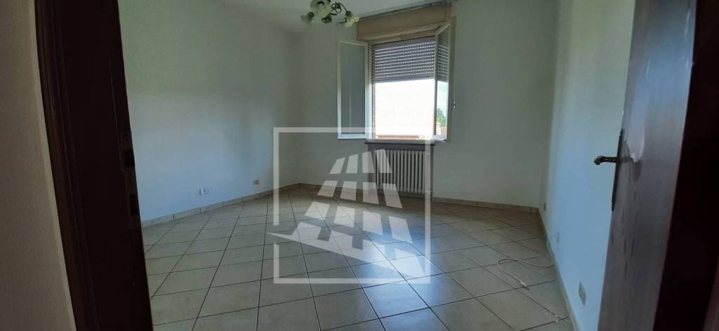 appartamento in vendita a Quattro Castella in zona Montecavolo