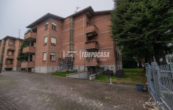 appartamento in vendita a Quattro Castella in zona Montecavolo