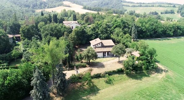 casa indipendente in vendita a Quattro Castella