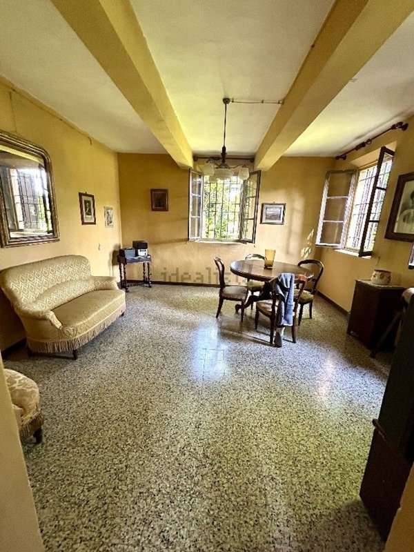 casa indipendente in vendita a Quattro Castella in zona Roncolo