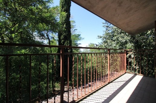 casa indipendente in vendita a Quattro Castella in zona Montecavolo