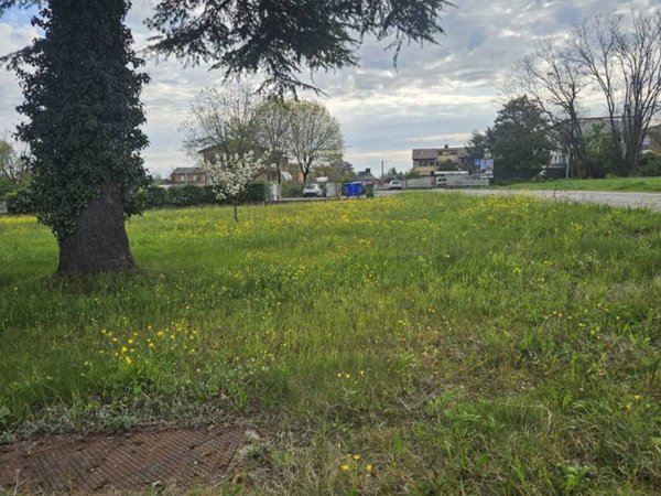 terreno agricolo in vendita a Quattro Castella