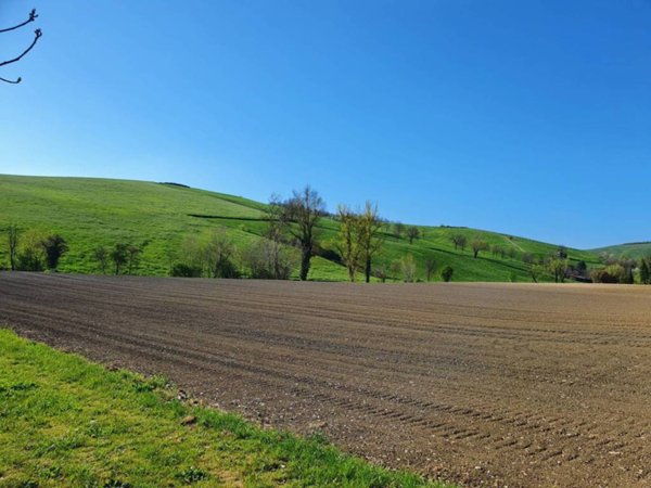 casa indipendente in vendita a Quattro Castella in zona Montecavolo