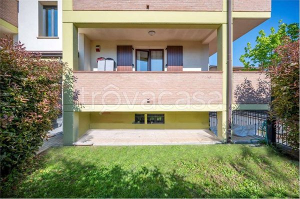 appartamento in vendita a Quattro Castella in zona Ca' Fornace