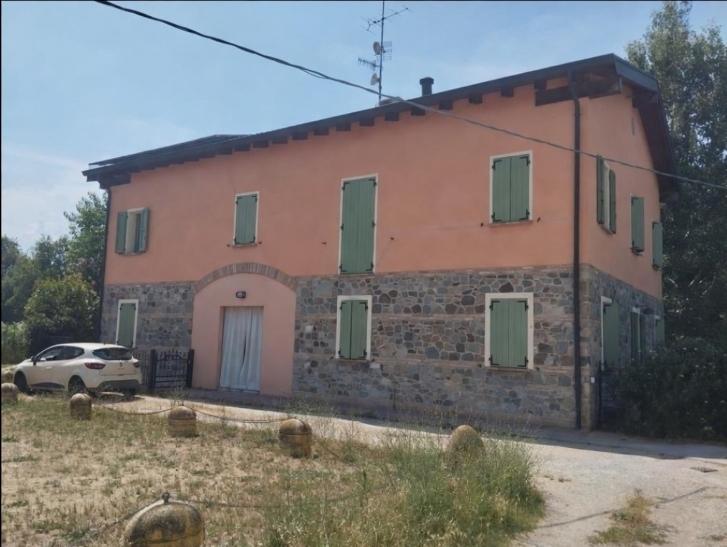 appartamento in vendita a Quattro Castella