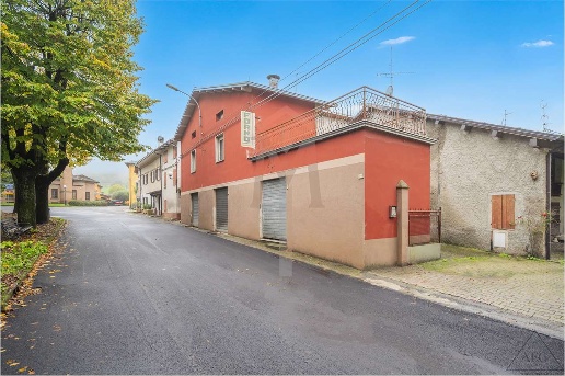 appartamento in vendita a Quattro Castella in zona Ca' Fornace