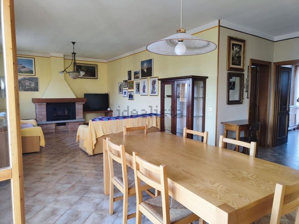 appartamento in vendita a Quattro Castella in zona Puianello