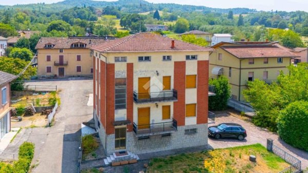 casa indipendente in vendita a Quattro Castella in zona Roncolo
