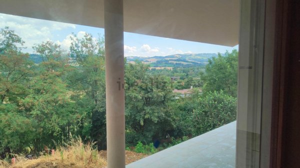 casa indipendente in vendita a Quattro Castella in zona Puianello
