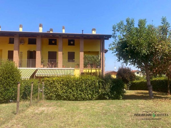 casa indipendente in vendita a Quattro Castella