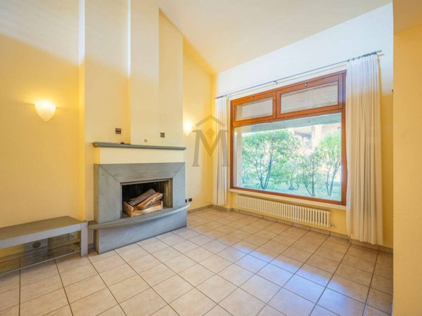 casa indipendente in vendita a Quattro Castella in zona Forche