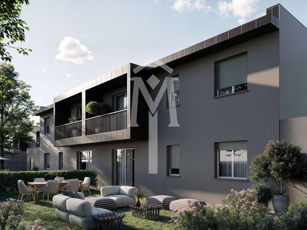 appartamento in vendita a Quattro Castella in zona Salvarano