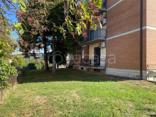 appartamento in vendita a Quattro Castella in zona Puianello
