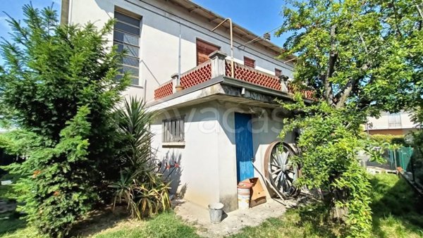 casa indipendente in vendita a Reggiolo