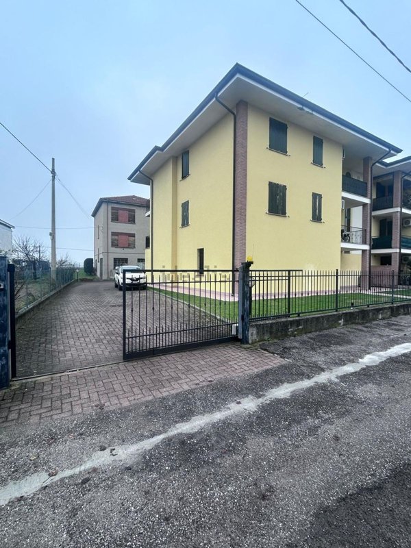 appartamento in vendita a Reggiolo