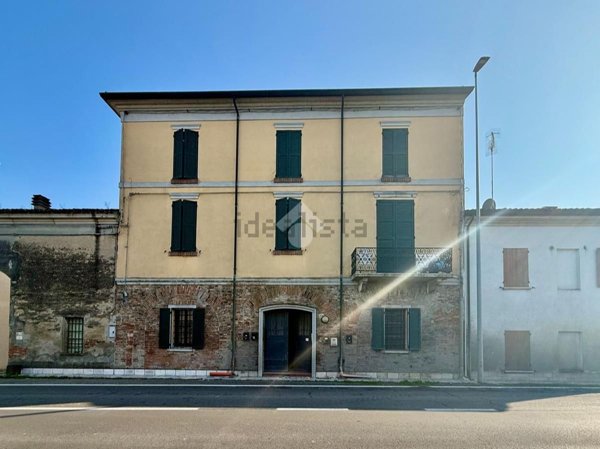 appartamento in vendita a Reggiolo in zona Brugneto