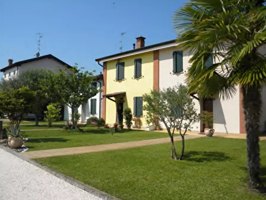 casa indipendente in vendita a Reggiolo