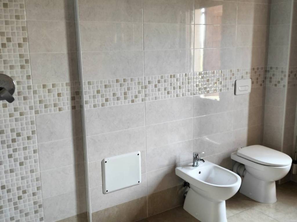 casa indipendente in vendita a Reggiolo in zona Brugneto