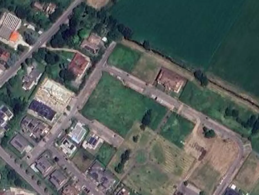 terreno edificabile in vendita a Reggiolo