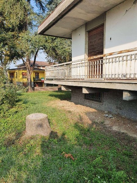 casa indipendente in vendita a Reggiolo