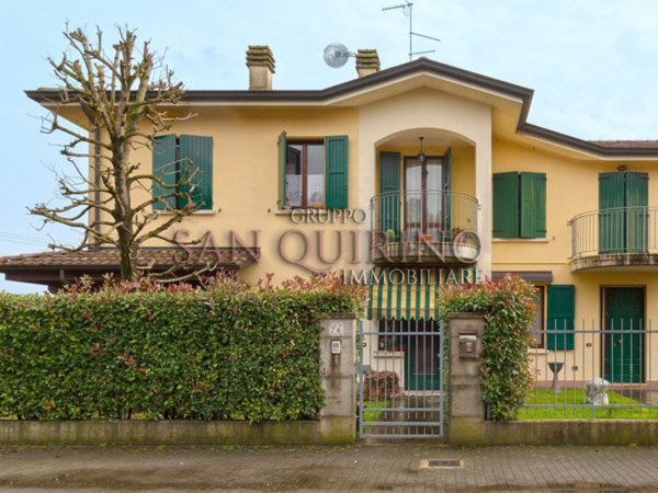 appartamento in vendita a Reggiolo in zona Brugneto