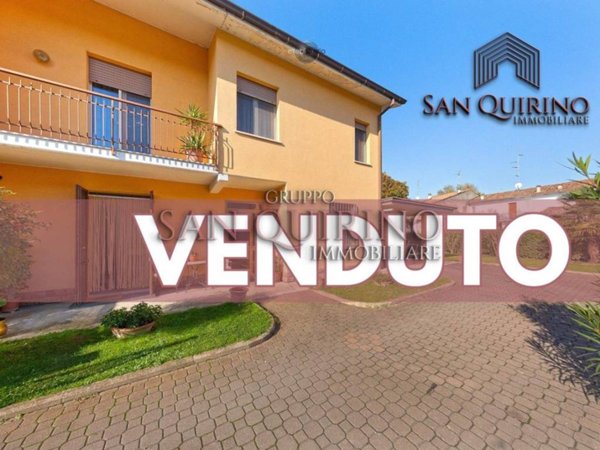 casa indipendente in vendita a Reggiolo