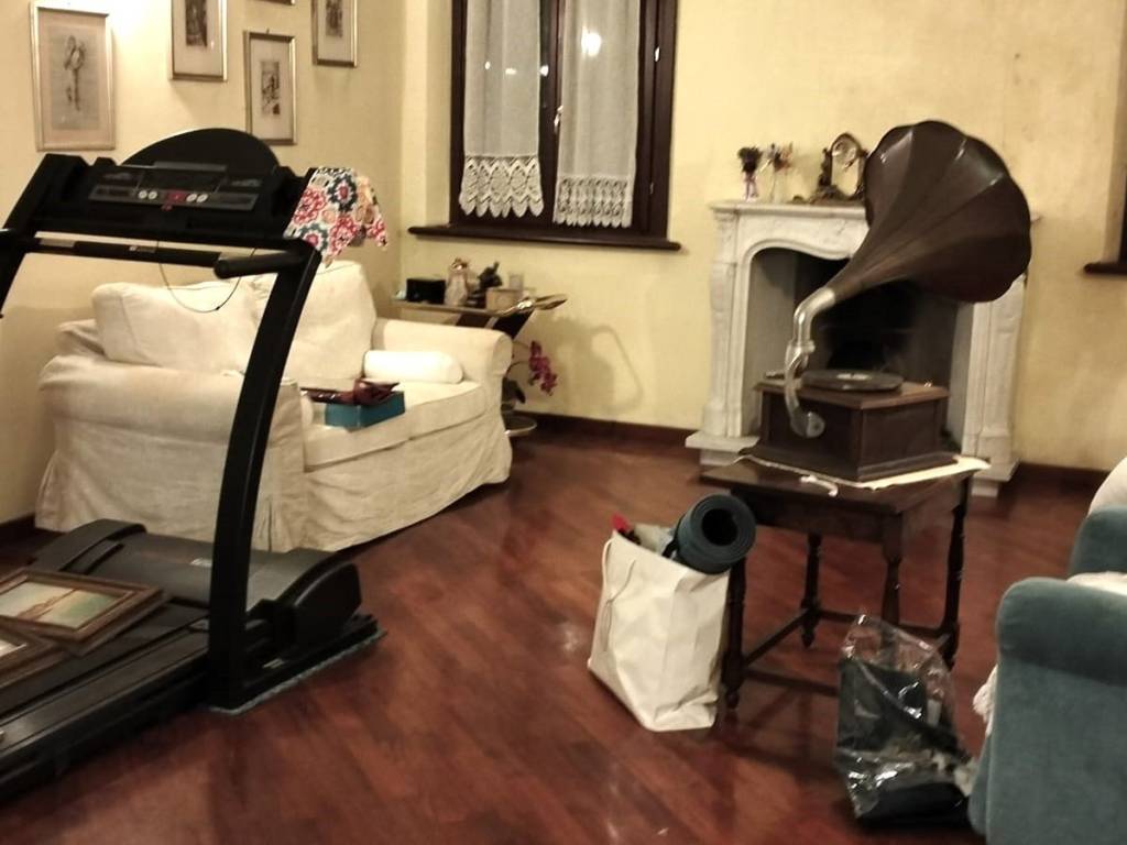 casa indipendente in vendita a Reggiolo