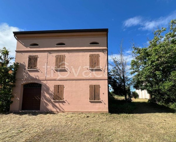 casa indipendente in vendita a Reggiolo